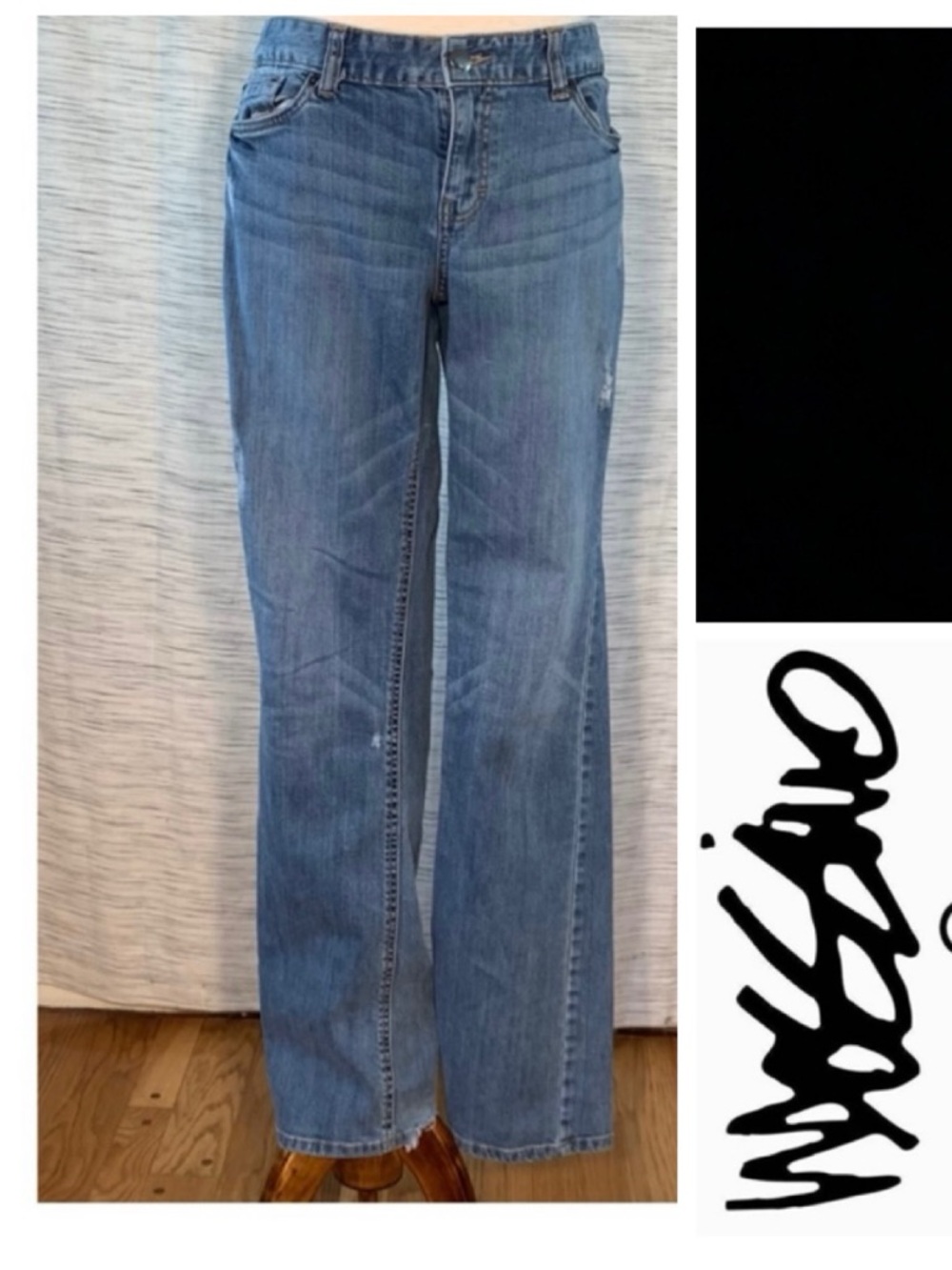 Mossimo Curvy bootcut denim blue jeans.